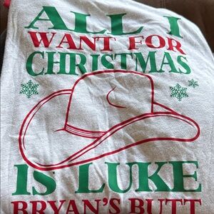 Christmas Graphic Tee with Cowboy Hat Design